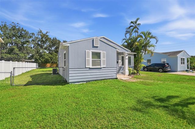 833 61ST AVENUE NE, St Petersburg, FL 33703