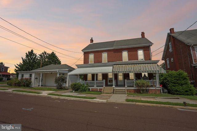 427 W RACE ST, Pottstown, PA 19464