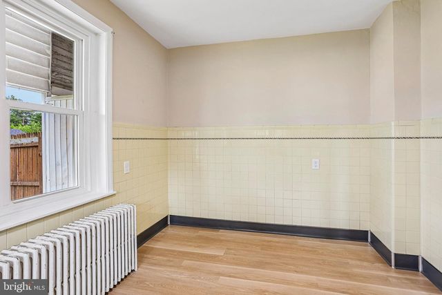 427 W RACE ST, Pottstown, PA 19464
