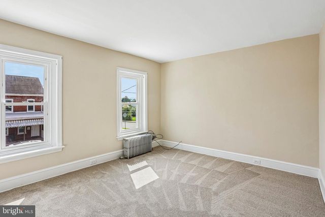 427 W RACE ST, Pottstown, PA 19464