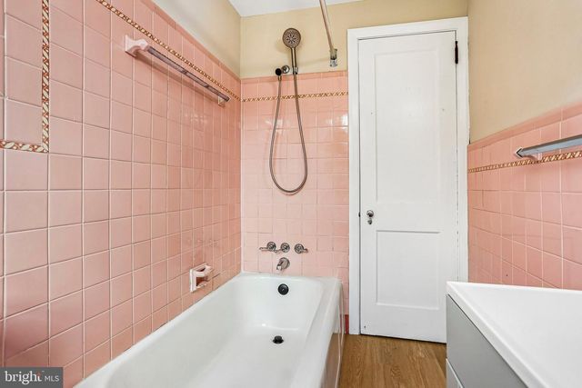 427 W RACE ST, Pottstown, PA 19464