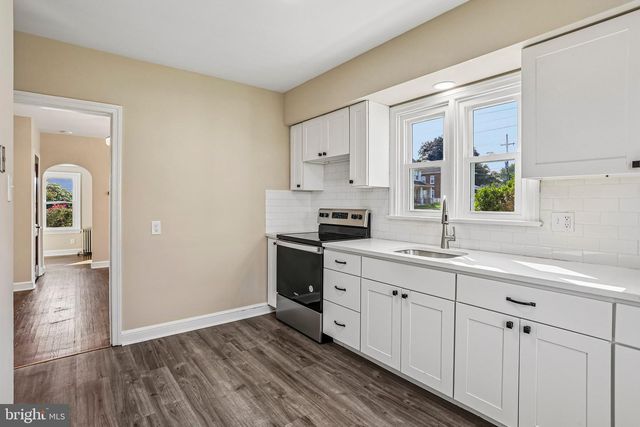 427 W RACE ST, Pottstown, PA 19464