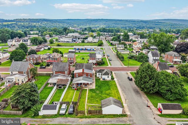 427 W RACE ST, Pottstown, PA 19464