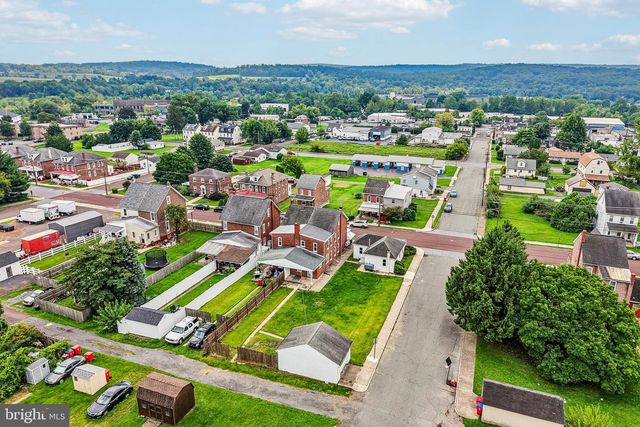427 W RACE ST, Pottstown, PA 19464
