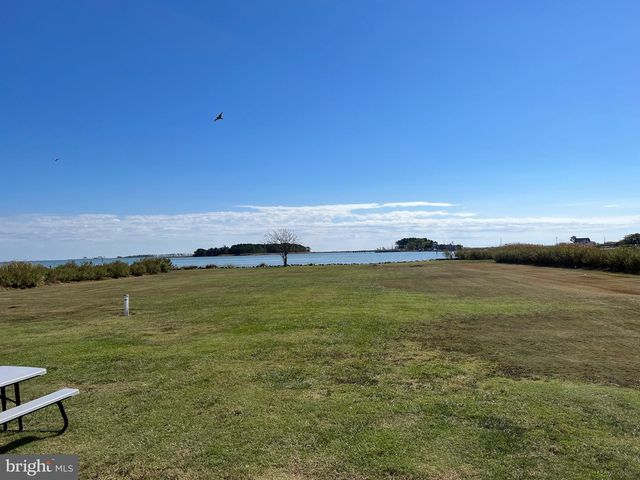 1632 STEAMBOAT WHARF RD S, Fishing Creek, MD 21634