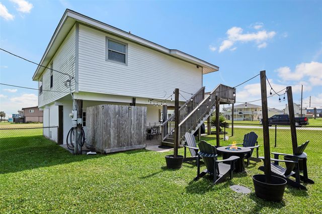 16530 Captain Kidd Road, Jamaica Beach, TX 77554