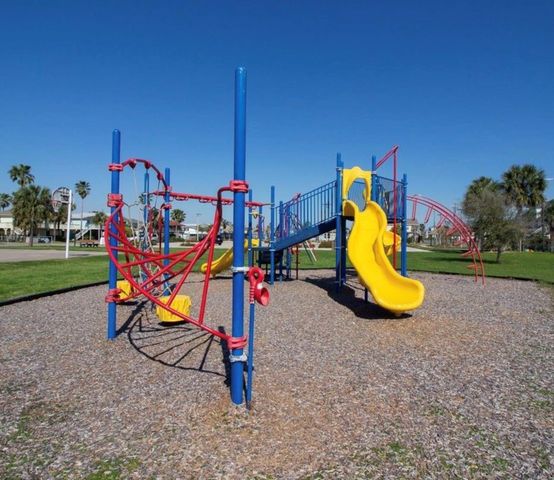 16530 Captain Kidd Road, Jamaica Beach, TX 77554