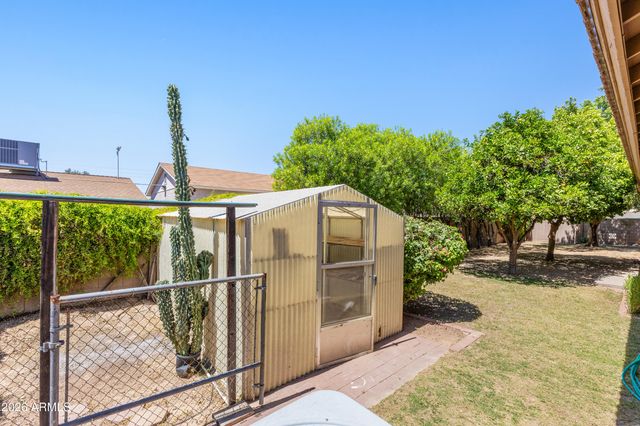 15852 N 50TH Drive, Glendale, AZ 85306