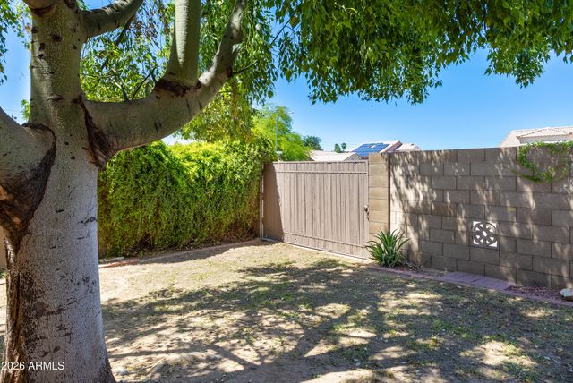 15852 N 50TH Drive, Glendale, AZ 85306