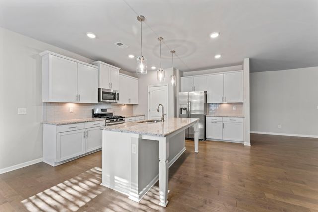 6425 Hickory Bell Dr, Murfreesboro, TN 37128