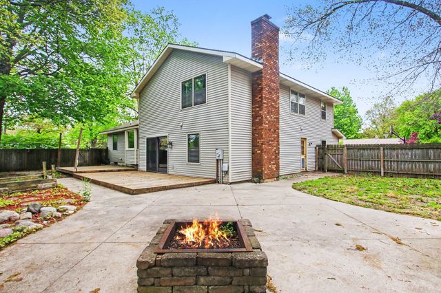 776 Meadowbrook Avenue, Holland City, MI 49423