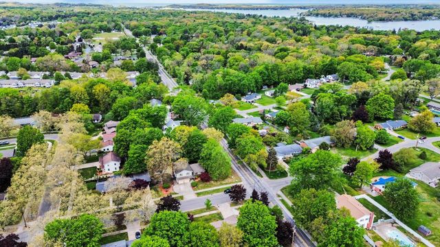 776 Meadowbrook Avenue, Holland City, MI 49423
