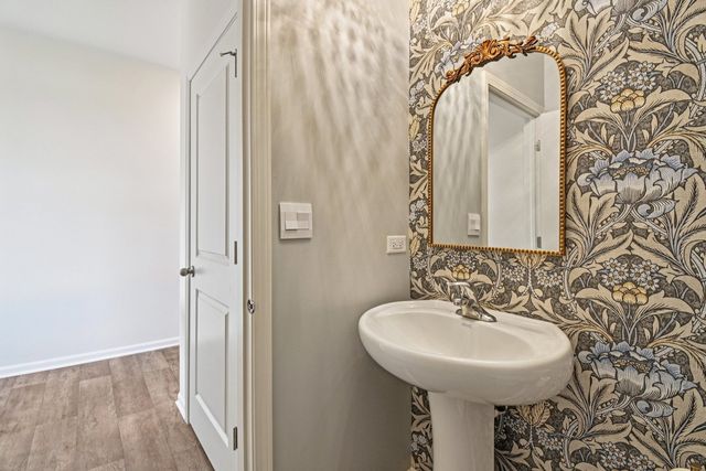 1716 Dublin Drive, Pingree Grove, IL 60140