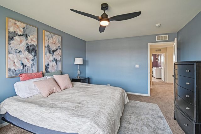 1716 Dublin Drive, Pingree Grove, IL 60140