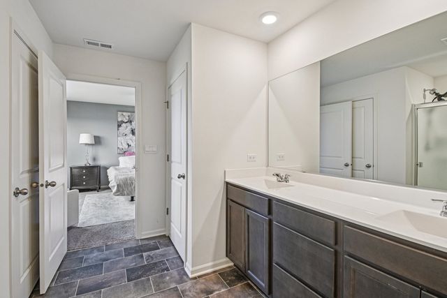 1716 Dublin Drive, Pingree Grove, IL 60140