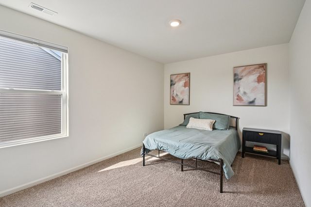 1716 Dublin Drive, Pingree Grove, IL 60140