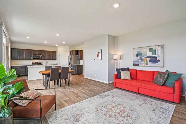 1716 Dublin Drive, Pingree Grove, IL 60140