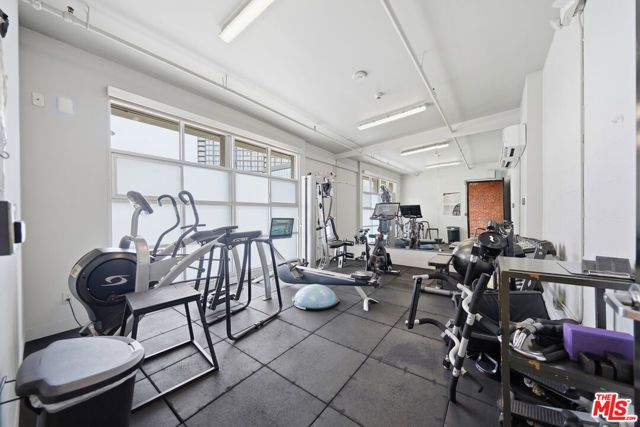 500 Molino Street 315, Los Angeles, CA 90013
