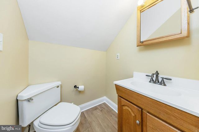 411 IVES AVE, Carneys Point, NJ 08069