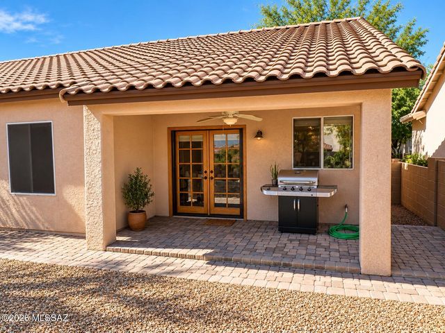 9006 N Willeta Drive, Tucson, AZ 85743