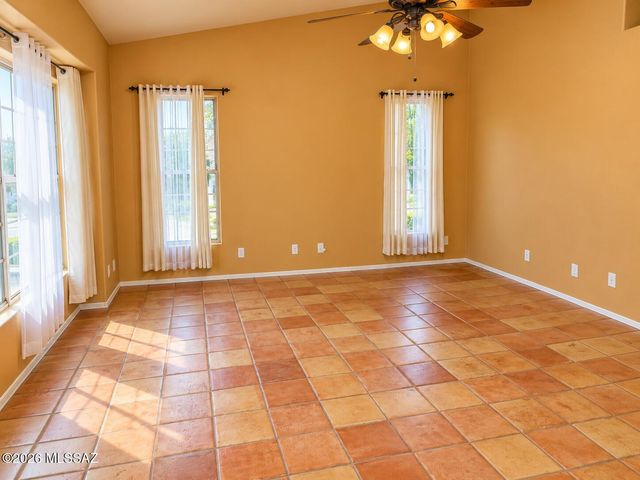 9006 N Willeta Drive, Tucson, AZ 85743