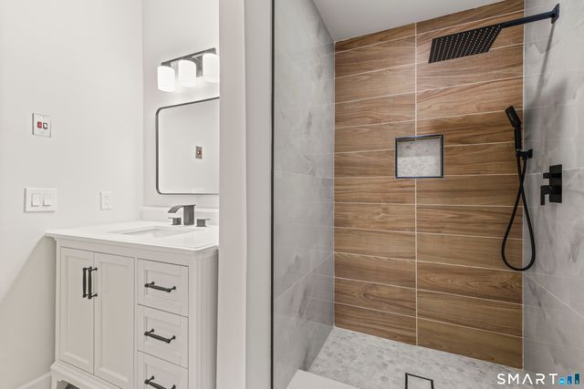 507 Little Meadow Road, Guilford, CT 06437