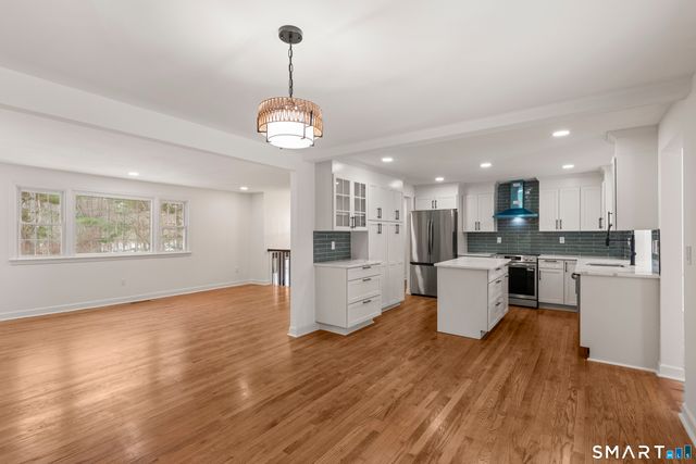 507 Little Meadow Road, Guilford, CT 06437