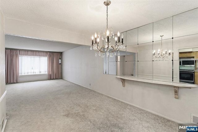 137 Voorhees Street, Teaneck, NJ 07666