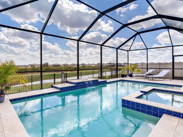 9822 SHORELINE VIEW WAY, Wesley Chapel, FL 33545