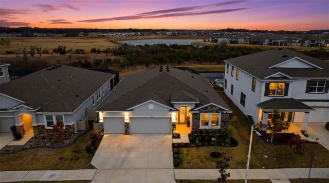 9822 SHORELINE VIEW WAY, Wesley Chapel, FL 33545