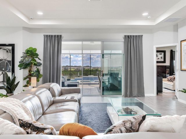 9822 SHORELINE VIEW WAY, Wesley Chapel, FL 33545