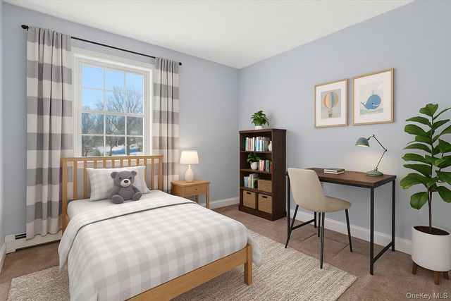 5 Fox Hollow Road, Blooming Grove, NY 10914