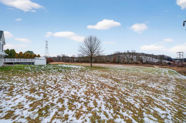 5 Fox Hollow Road, Blooming Grove, NY 10914