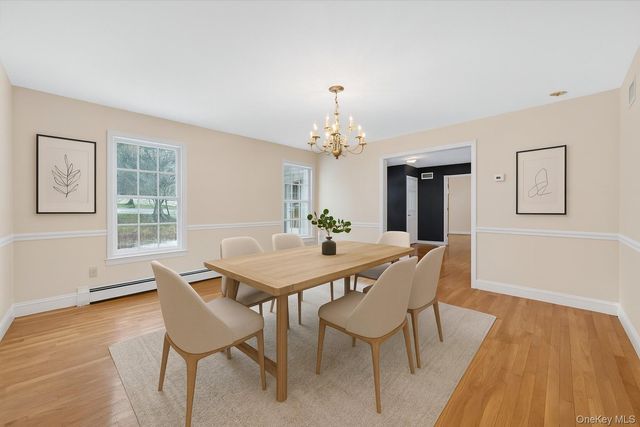 5 Fox Hollow Road, Blooming Grove, NY 10914