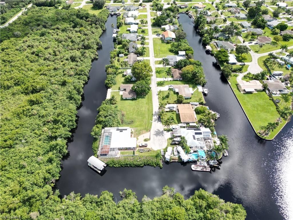 354 Morse PLZ, FORT MYERS, FL 33905 — photo 4