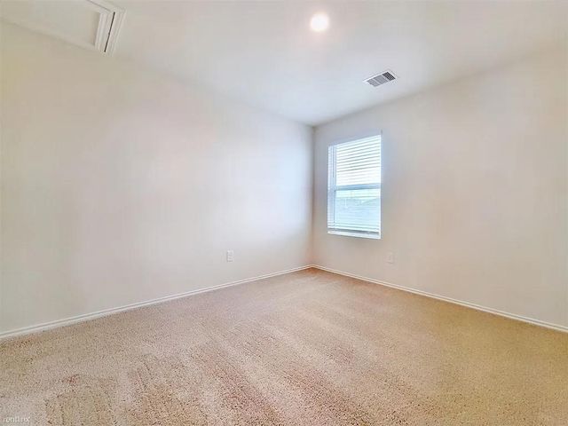419 Sickle LOOP, Uhland, TX 78640