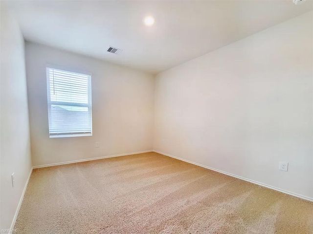 419 Sickle LOOP, Uhland, TX 78640