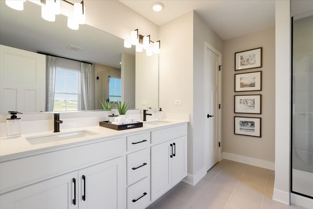 1870 Fulton Court, Woodridge, IL 60517