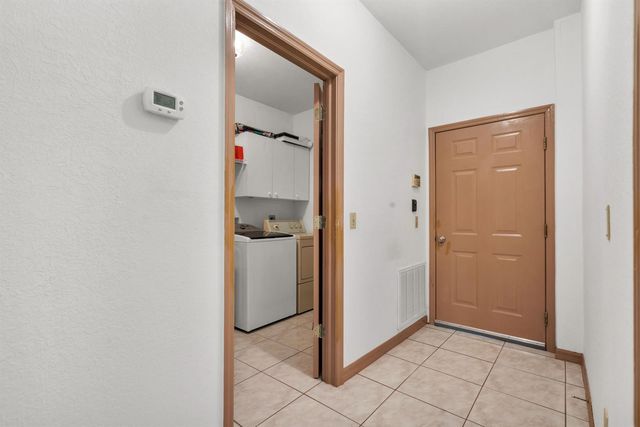 420 18TH Avenue NE, Naples, FL 34120