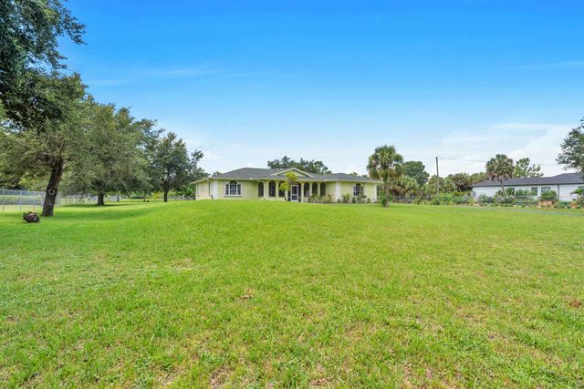 420 18TH Avenue NE, Naples, FL 34120