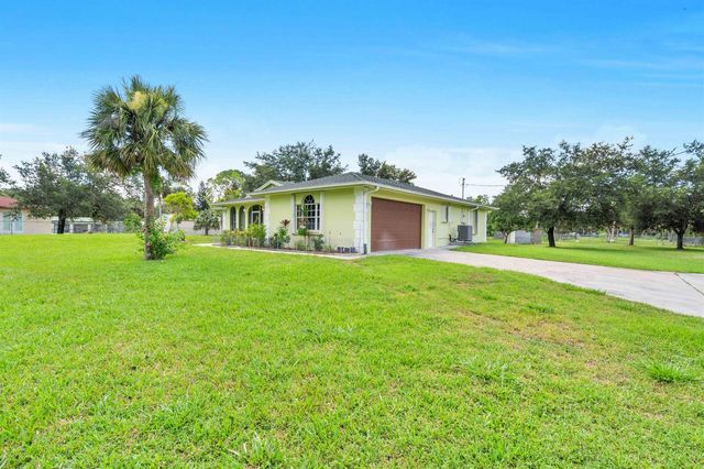 420 18TH Avenue NE, Naples, FL 34120