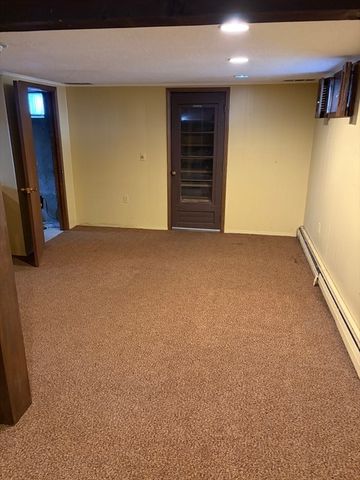 627 School Street, Dighton, MA 02764