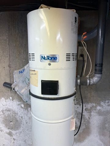 627 School Street, Dighton, MA 02764