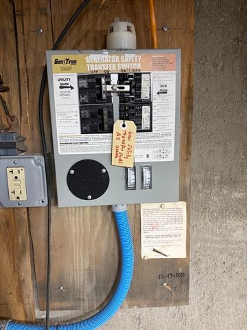 627 School Street, Dighton, MA 02764