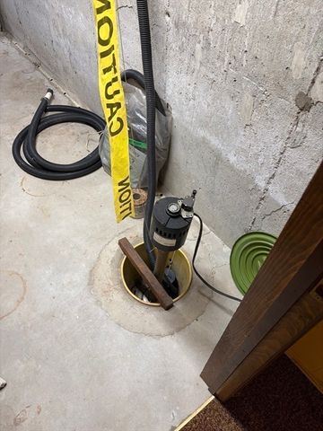 627 School Street, Dighton, MA 02764