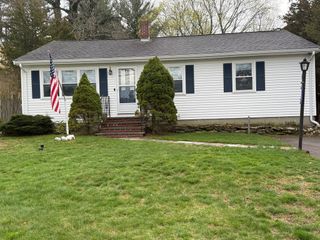 627 School Street, Dighton, MA 02764