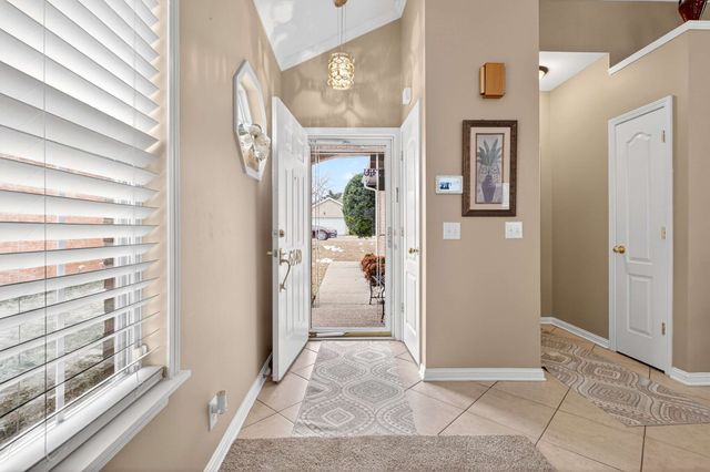 6140 Firelight Trl, Antioch, TN 37013