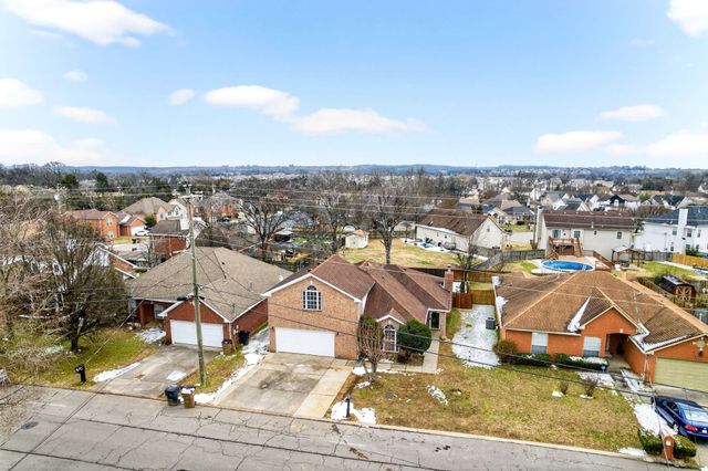 6140 Firelight Trl, Antioch, TN 37013