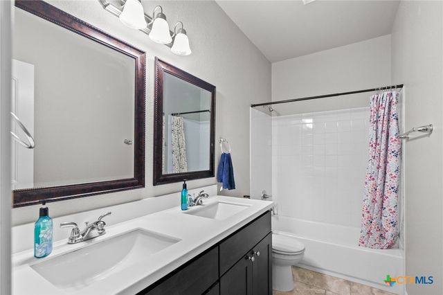 323 Brushy Creek, Victoria, TX 77904