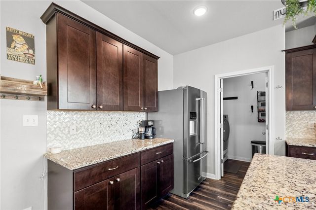 323 Brushy Creek, Victoria, TX 77904